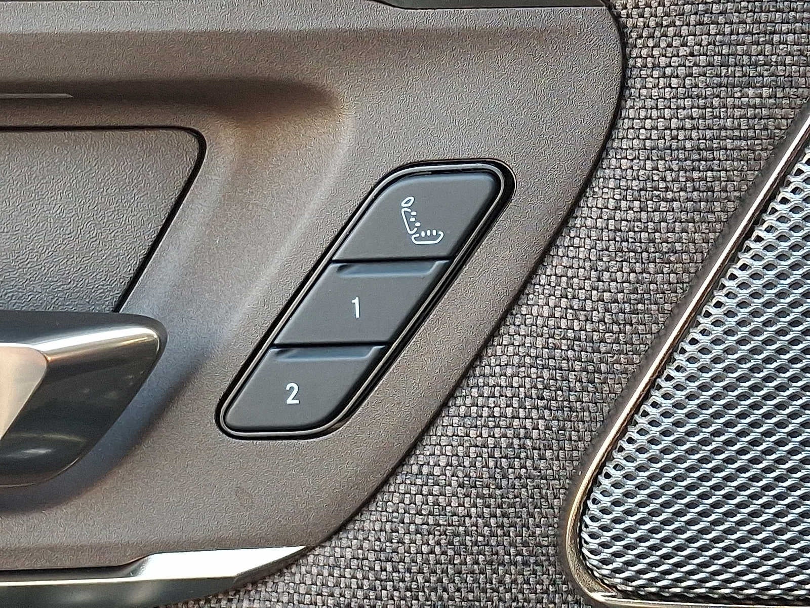 2025 RAM 1500 Longhorn 4x4 Crew Cab 57 Box