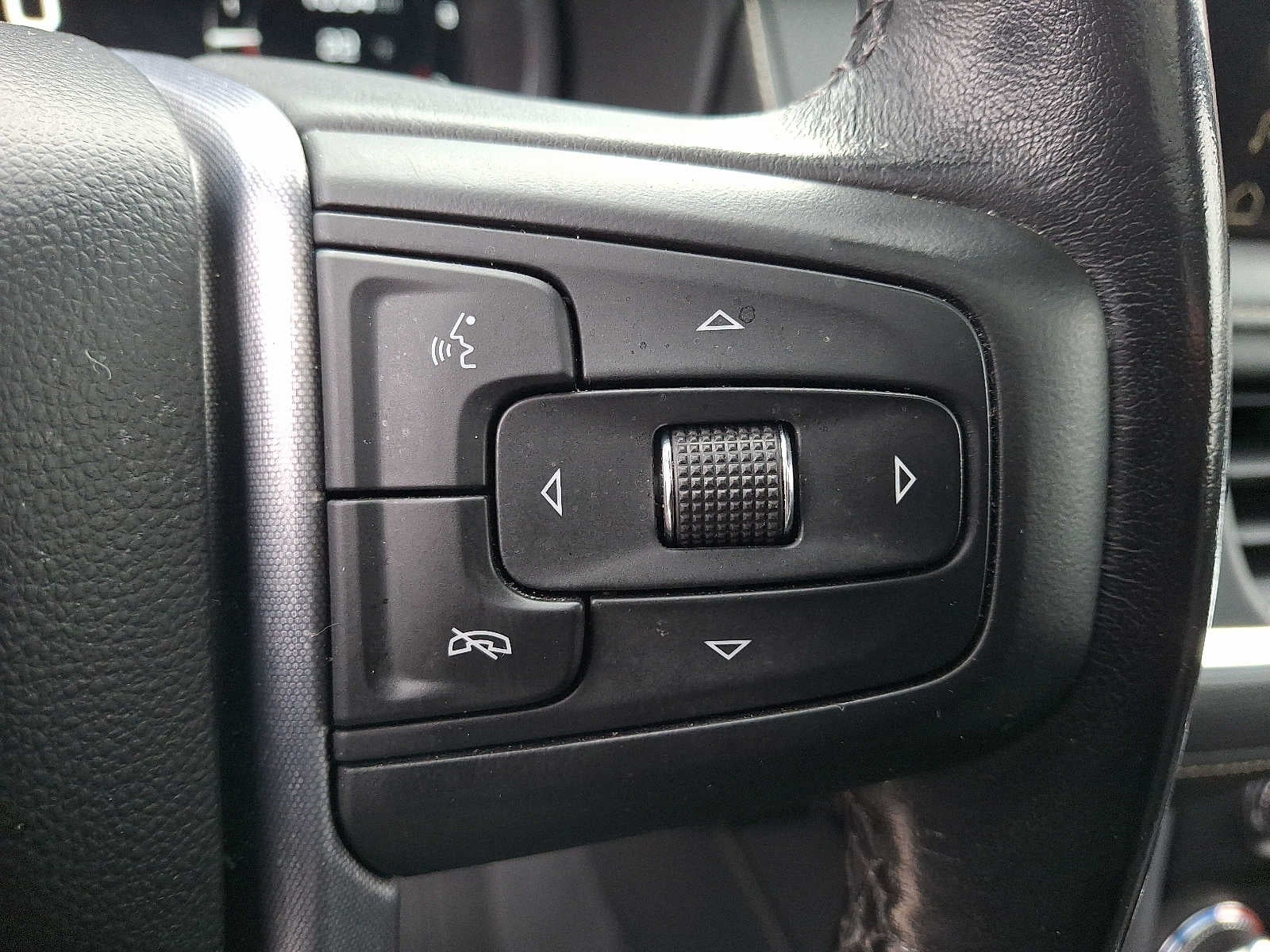 2022 GMC Yukon 4WD 4dr SLT