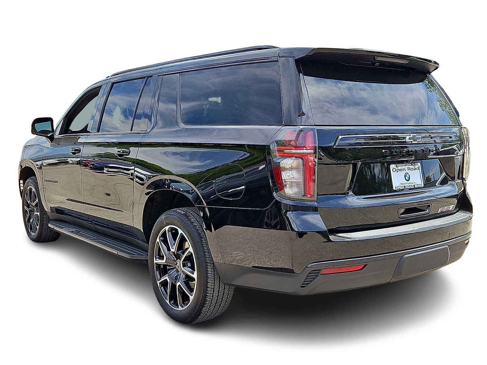 2024 Chevrolet Suburban 4WD 4dr RST