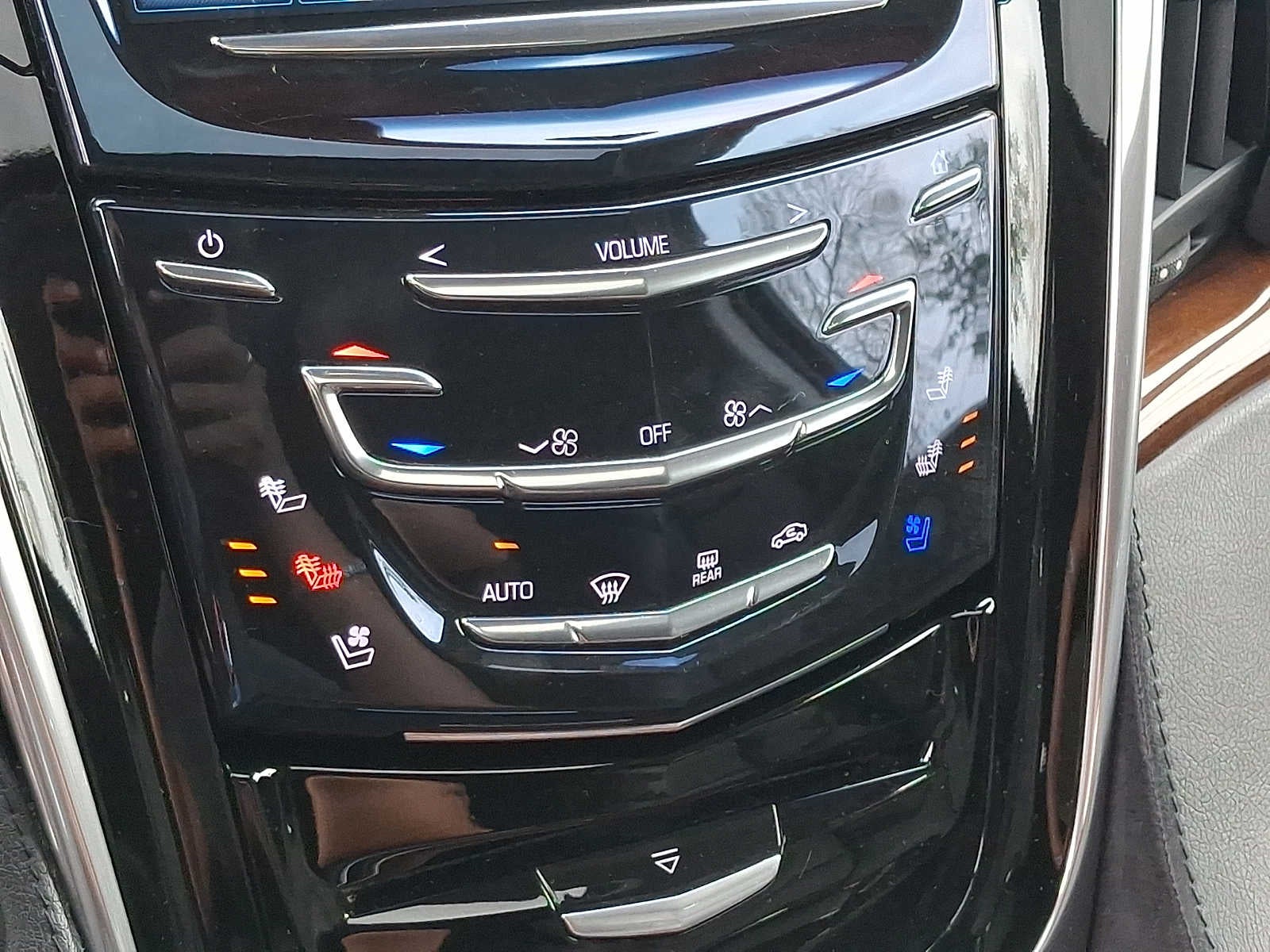 2018 Cadillac Escalade 4WD 4dr Premium Luxury