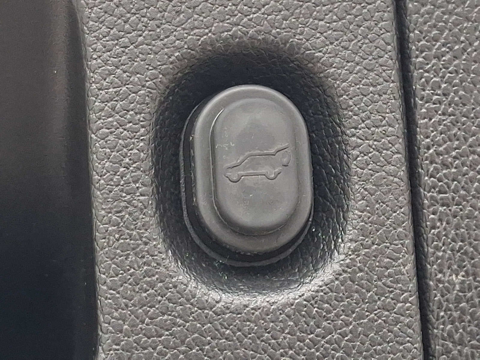2018 Cadillac Escalade 4WD 4dr Premium Luxury