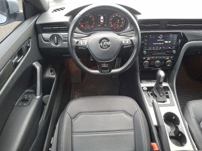 2021 Volkswagen Passat 2.0T R-Line Auto