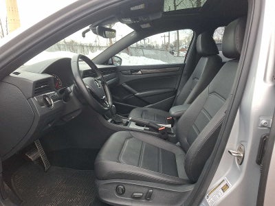 2021 Volkswagen Passat 2.0T R-Line Auto
