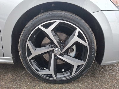 2021 Volkswagen Passat 2.0T R-Line Auto