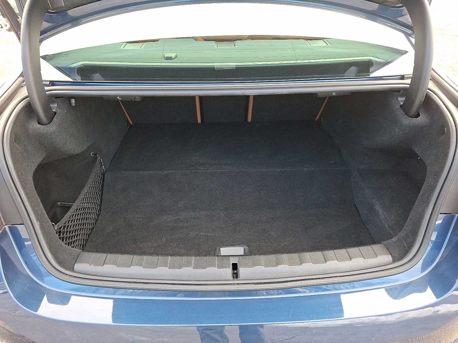 2023 BMW 3 Series 330e xDrive Plug-In Hybrid