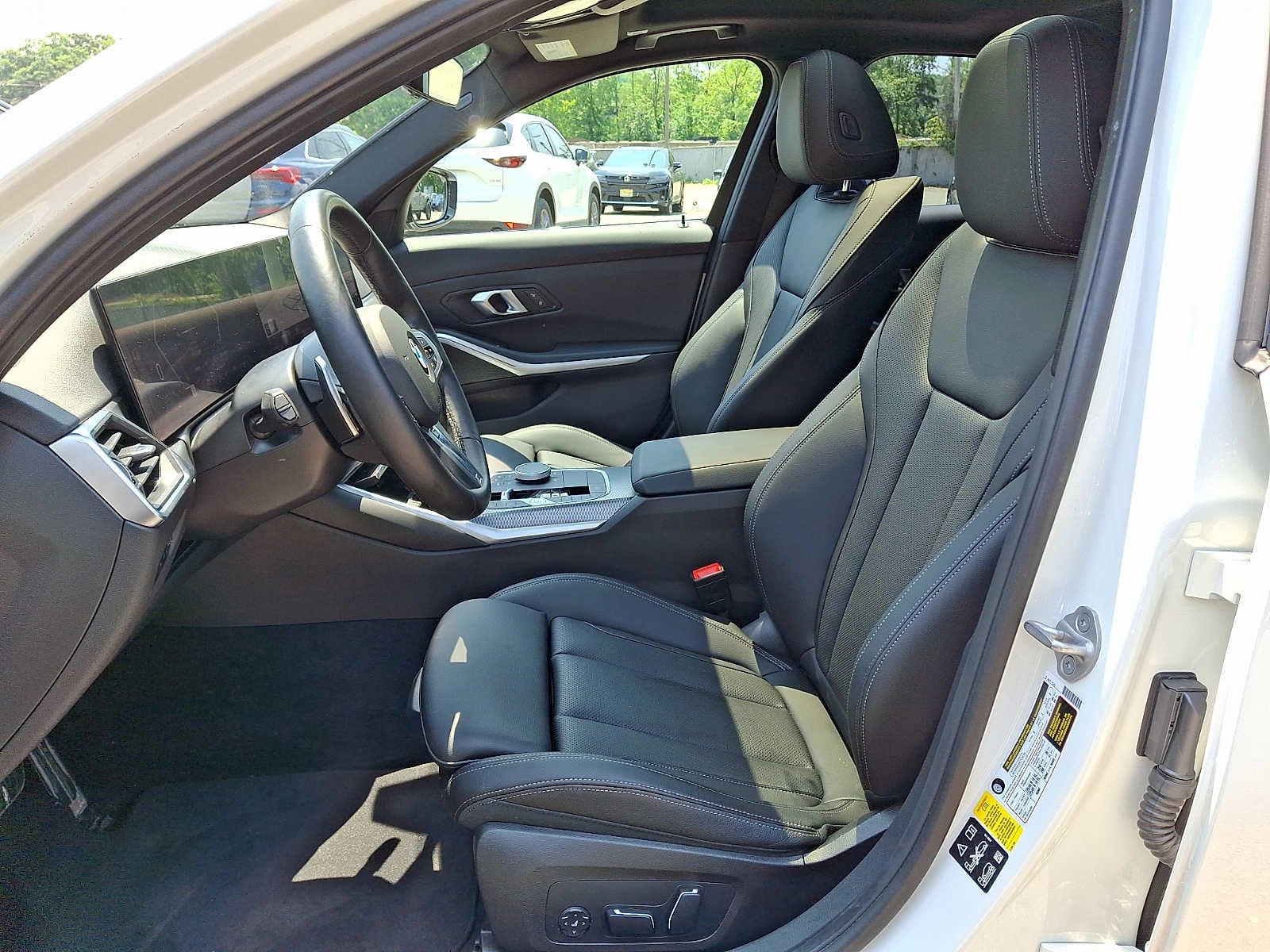 2024 BMW 3 Series M340i - Photo 10