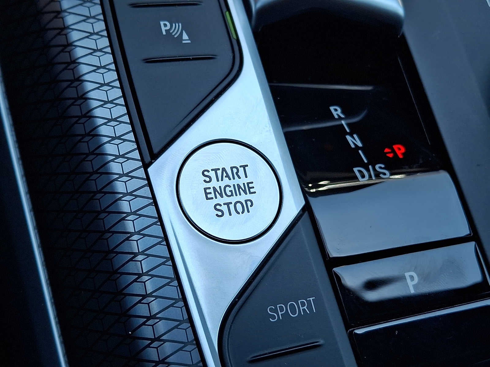 2024 BMW 3 Series M340i - Photo 21