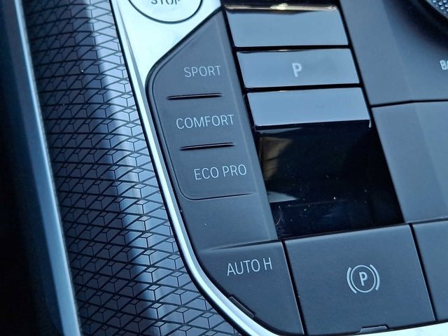 2024 BMW 3 Series M340i - Photo 52