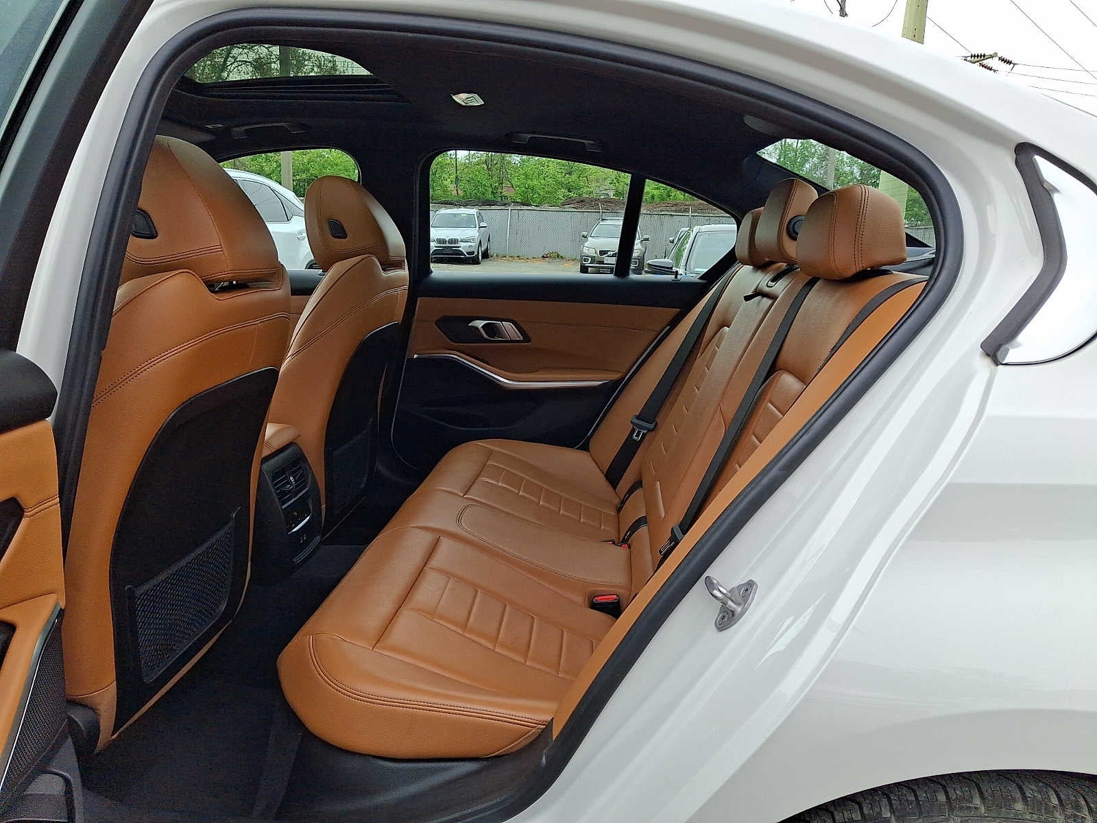 2021 BMW 3 Series 330i - Photo 10