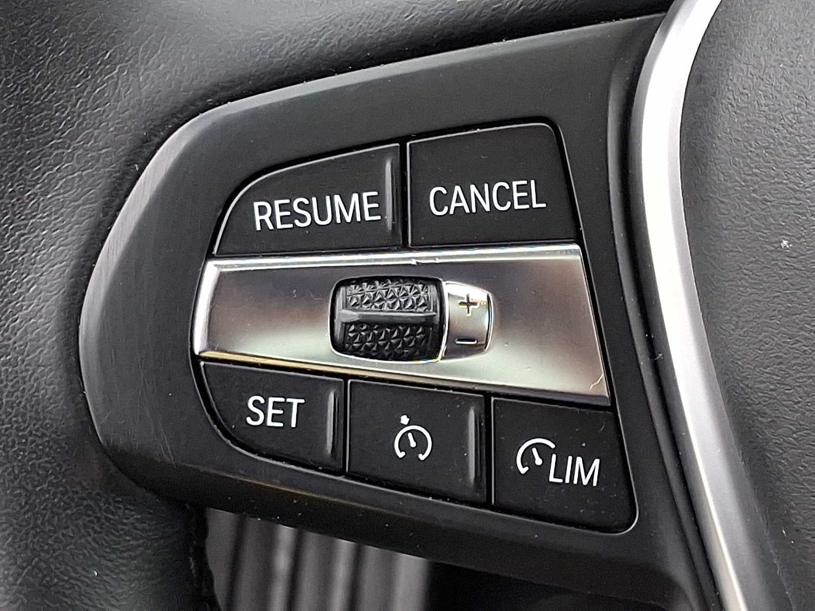 2021 BMW 3 Series 330i - Photo 23