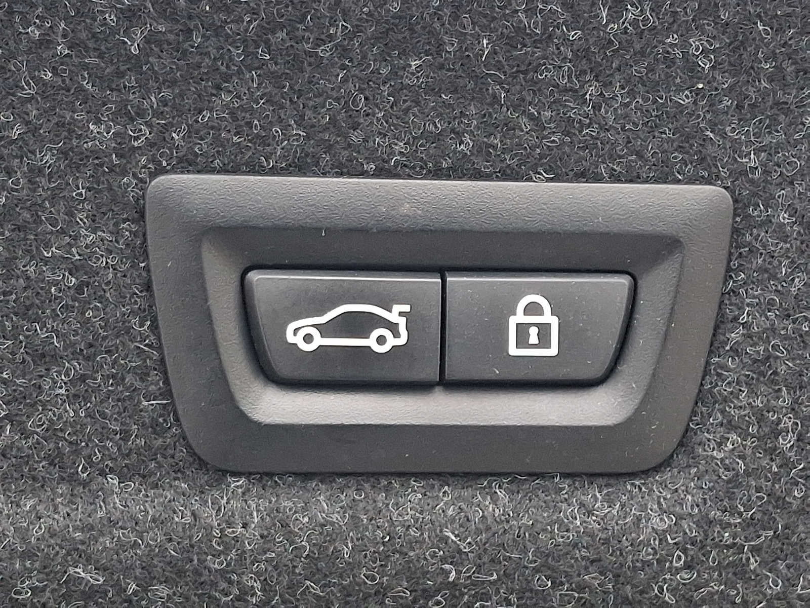 2021 BMW 3 Series 330i - Photo 30
