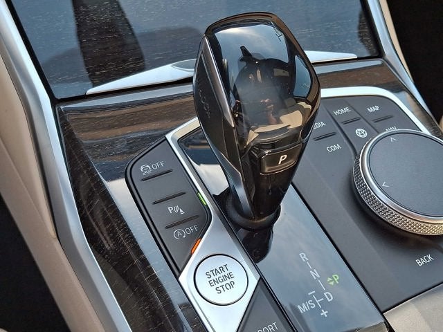2021 BMW 3 Series 330i xDrive Sedan North America