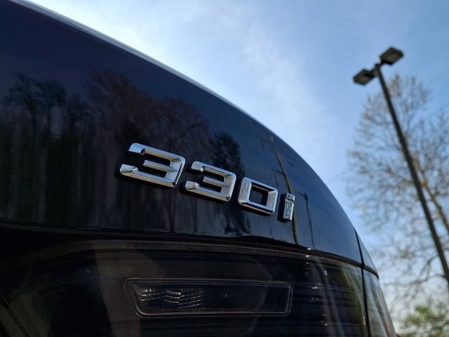 2021 BMW 3 Series 330i xDrive Sedan North America