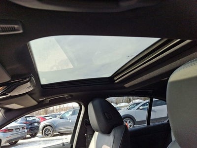 2022 BMW 3 Series 330i xDrive Sedan North America