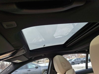 2025 BMW 3 Series 330i xDrive Sedan