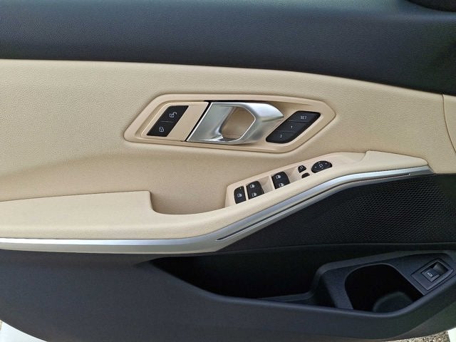 2025 BMW 3 Series 330i xDrive Sedan