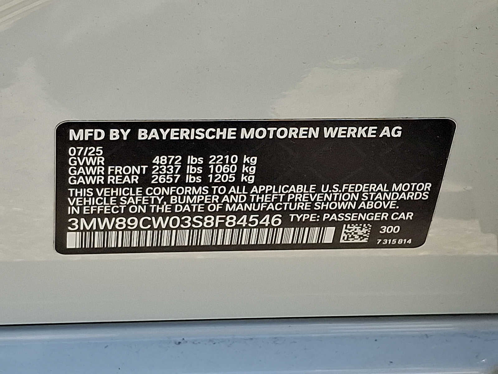 2025 BMW 3 Series 330i - Photo 28