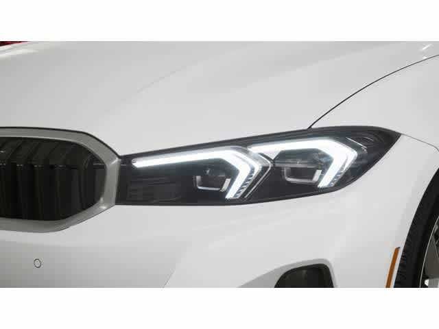 2025 BMW 3 Series 330i xDrive Sedan