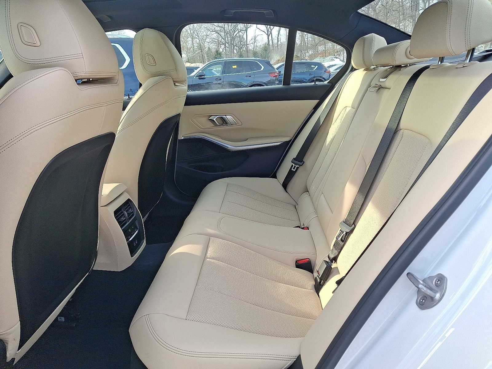 2025 BMW 3 Series 330i xDrive Sedan