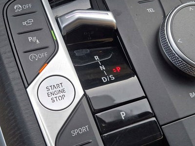 2025 BMW 3 Series 330i xDrive Sedan