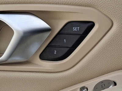 2025 BMW 3 Series 330i xDrive Sedan