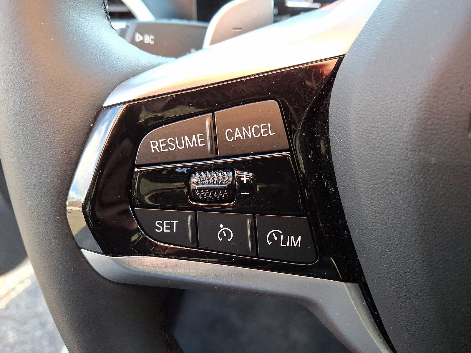 2025 BMW 3 Series 330i xDrive Sedan