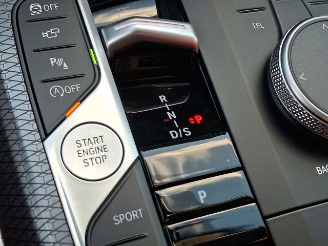 2025 BMW 3 Series 330i xDrive Sedan