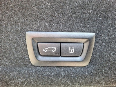 2025 BMW 3 Series 330i xDrive Sedan