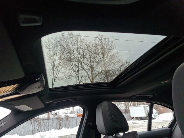 2025 BMW 3 Series 330i xDrive Sedan