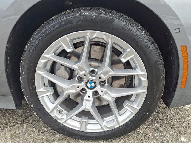 2025 BMW 3 Series 330i xDrive Sedan