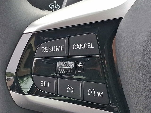 2025 BMW 3 Series 330i - Photo 54