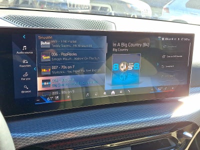2025 BMW 3 Series 330i xDrive Sedan