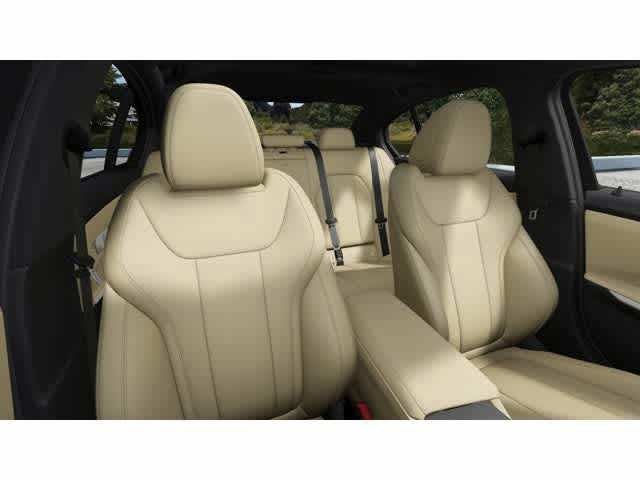 2025 BMW 3 Series 330i xDrive Sedan