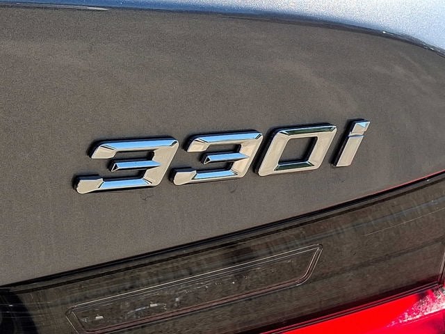 2025 BMW 3 Series 330i xDrive Sedan