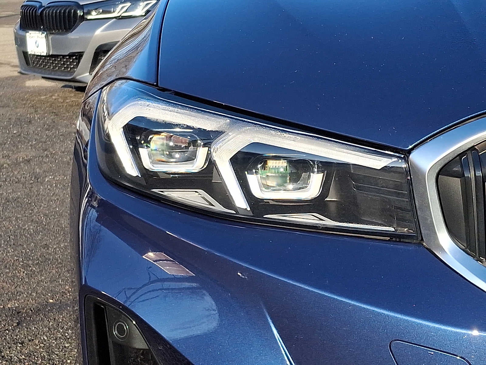 2023 BMW 3 Series 330i xDrive Sedan