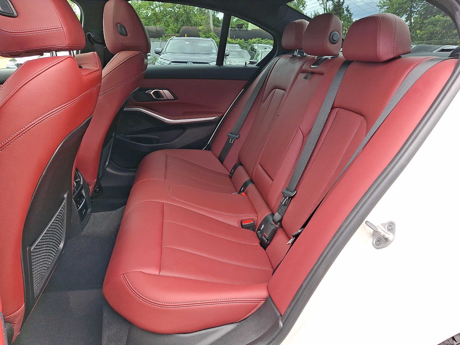 2023 BMW 3 Series 330i xDrive Sedan