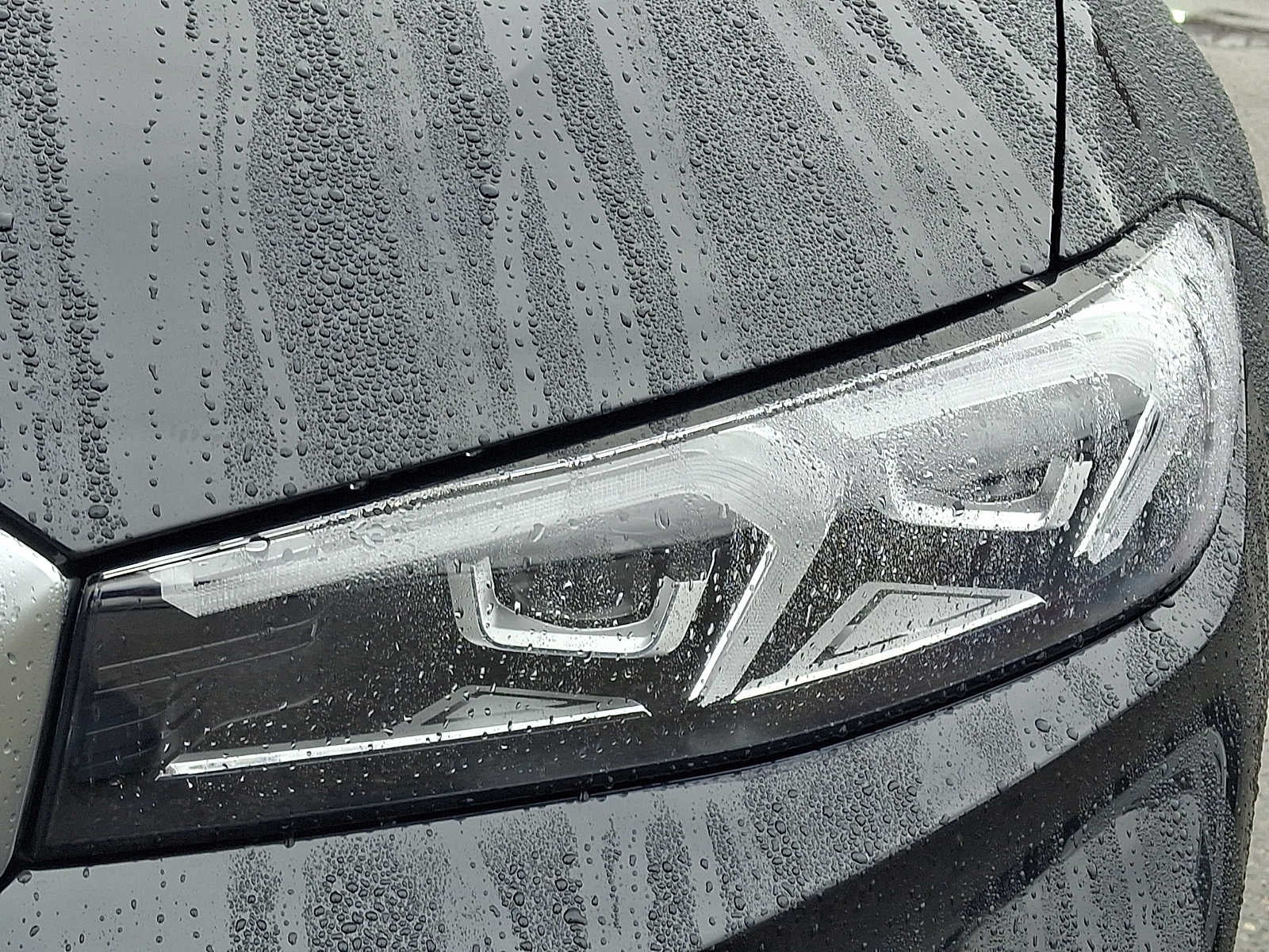 2023 BMW 3 Series 330i xDrive Sedan