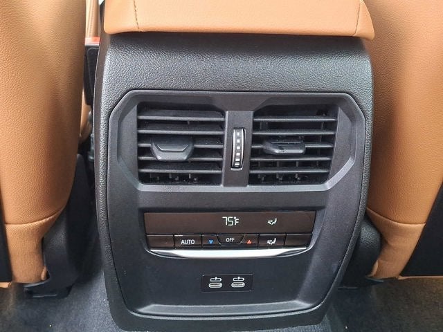 2023 BMW 3 Series 330i xDrive Sedan