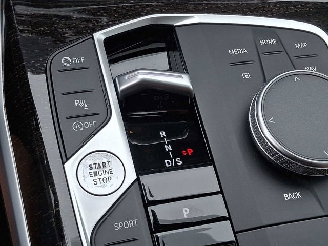 2023 BMW 3 Series 330i xDrive Sedan