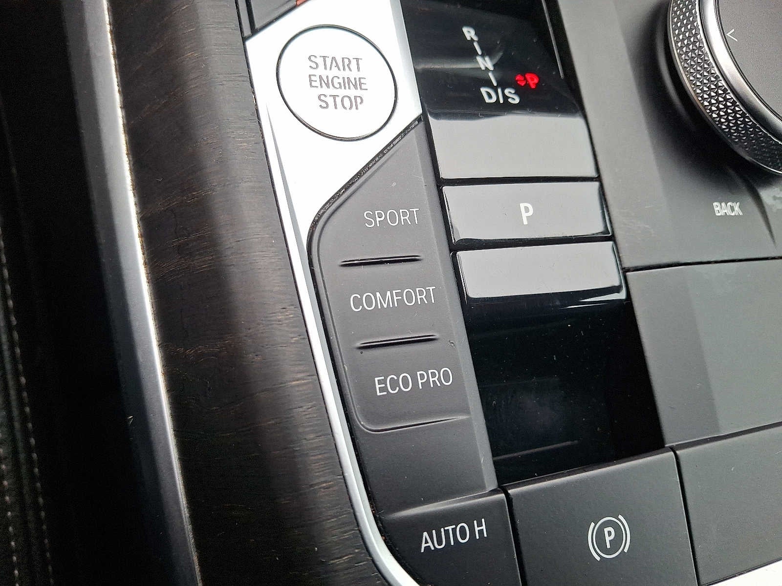 2024 BMW 3 Series 330i xDrive Sedan