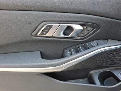 2023 BMW 3 Series 330i xDrive Sedan