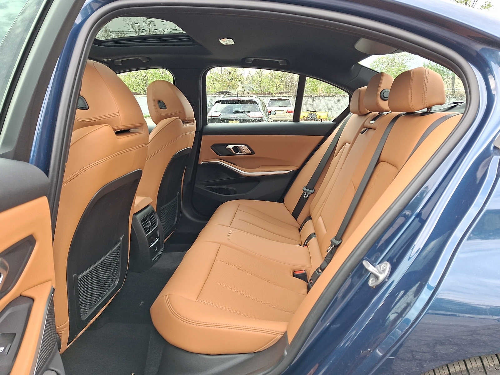 2023 BMW 3 Series 330i - Photo 10