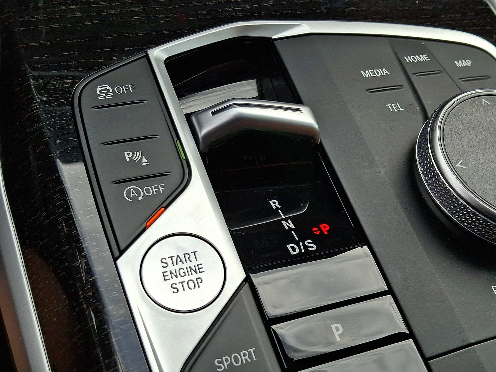2023 BMW 3 Series 330i - Photo 16