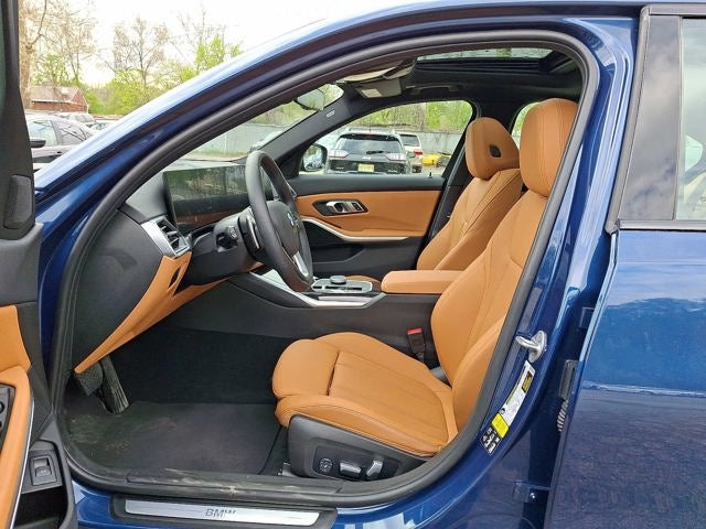 2023 BMW 3 Series 330i - Photo 44