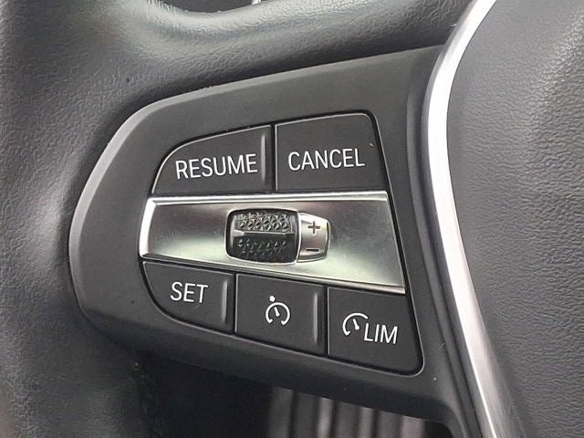 2023 BMW 3 Series 330i xDrive Sedan