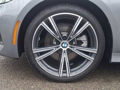 2023 BMW 3 Series 330i xDrive Sedan