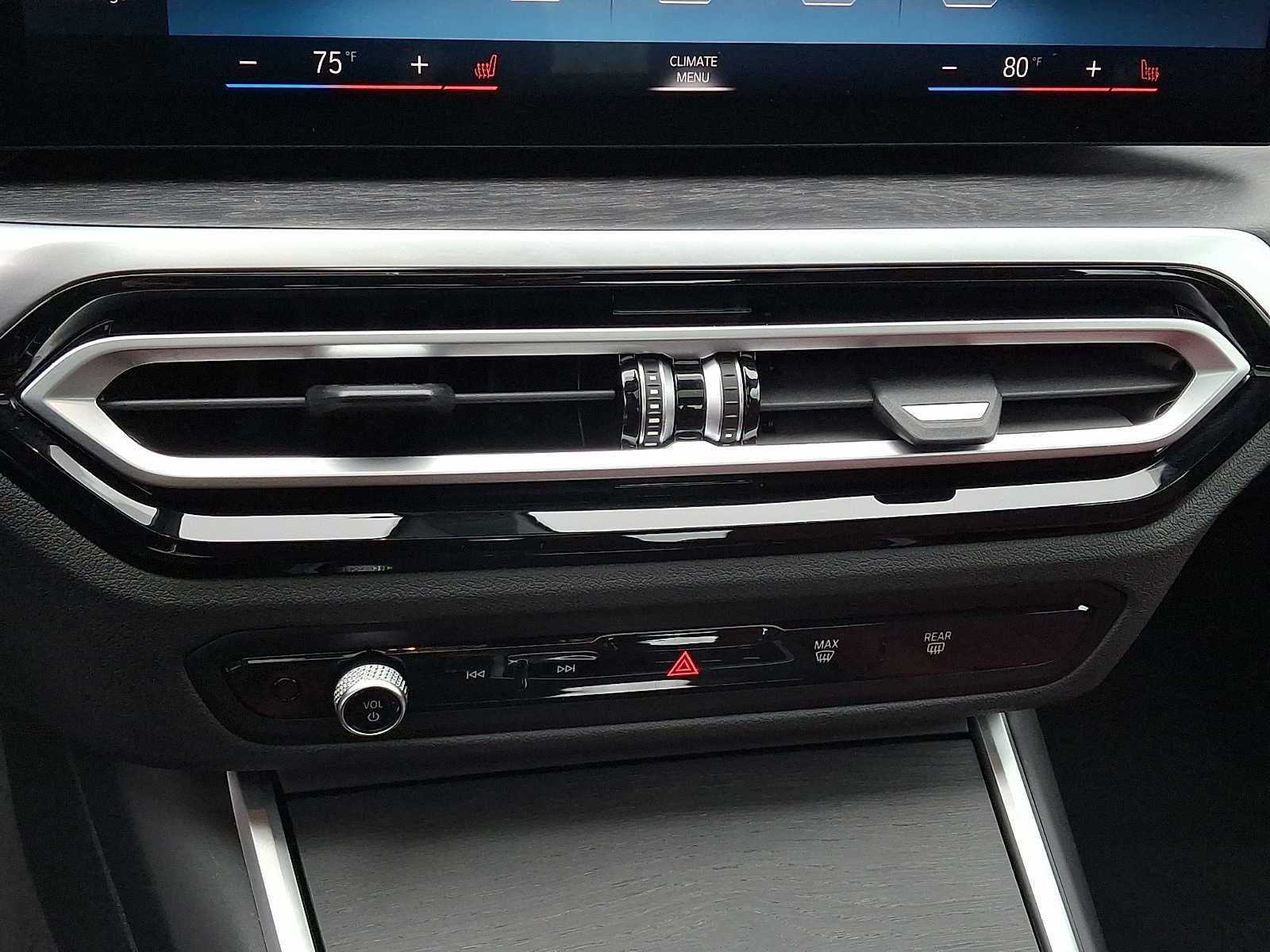 2023 BMW 3 Series 330i xDrive Sedan