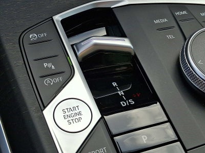 2023 BMW 3 Series 330i xDrive Sedan