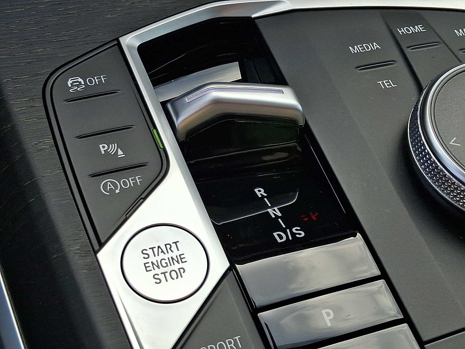 2023 BMW 3 Series 330i xDrive Sedan