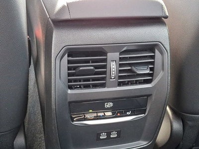 2023 BMW 3 Series 330i xDrive Sedan